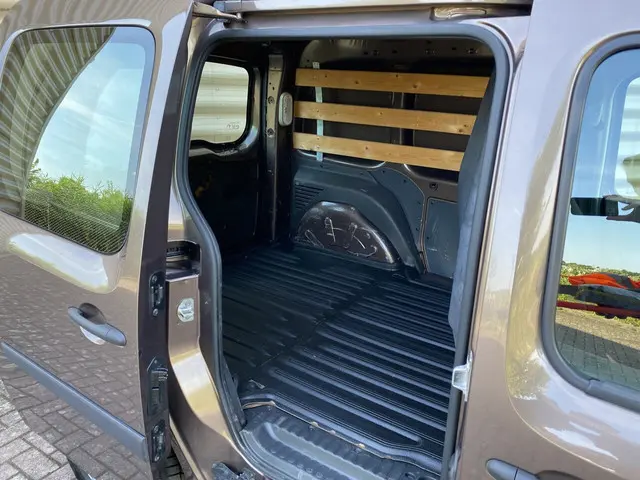 Renault Kangoo 1.5 dCi 90 Energy Comfort 2018 Diesel 43