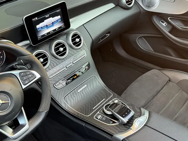 Mercedes-Benz C-Klasse Cabrio 180 Premium 2018 Benzine 13