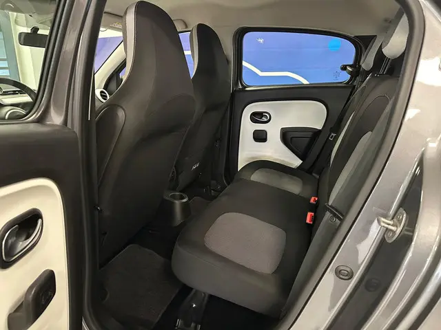 Renault Twingo 1.0 SCe Collection 2018 Benzine 18