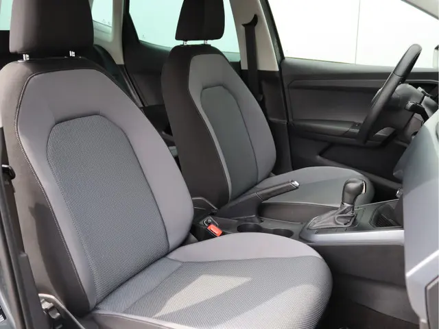 SEAT Arona 1.0 TSI Style Business Intense 2018 Benzine 23