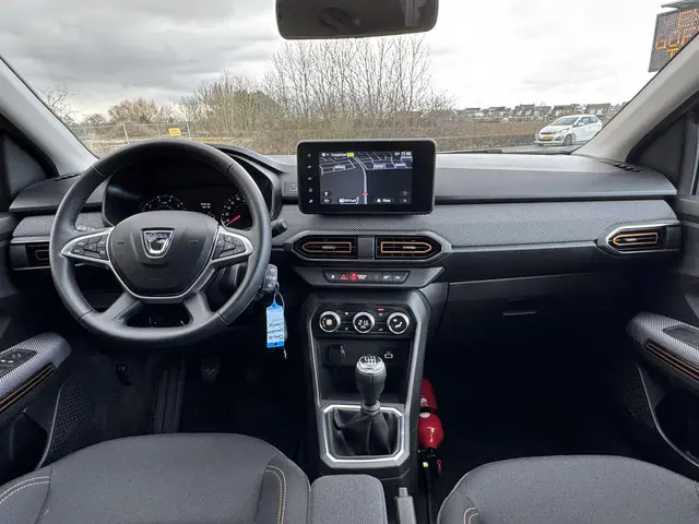 Dacia Sandero Stepway 1.0 TCe 90 Comfort 2021 Benzine 21