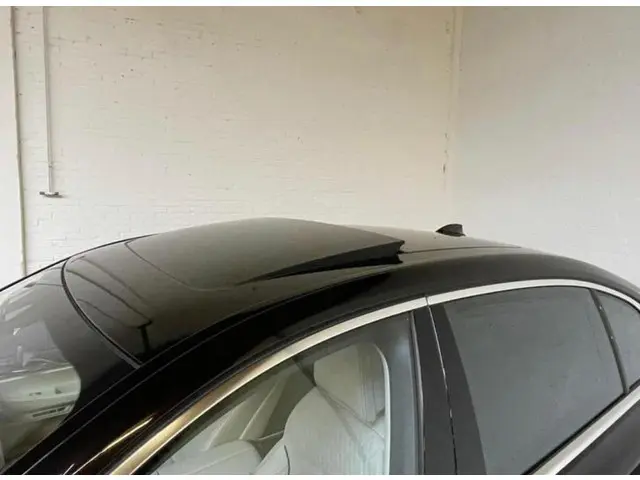 BMW 7 Serie 750Li xDrive High Executive 2017 Benzine 16