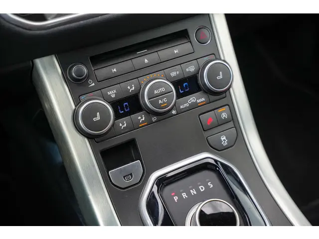 Land Rover Range Rover Evoque 2.0 Si4 HSE 2015 Benzine 16