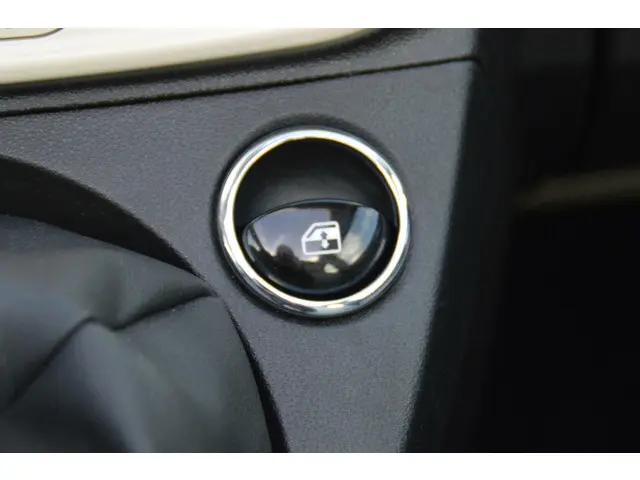 Fiat 500C 0.9 TwinAir Turbo Spiaggina 58 2019 Benzine 70