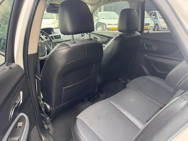 Opel Mokka 1.4 T Cosmo 4x4 2013 Benzine 12