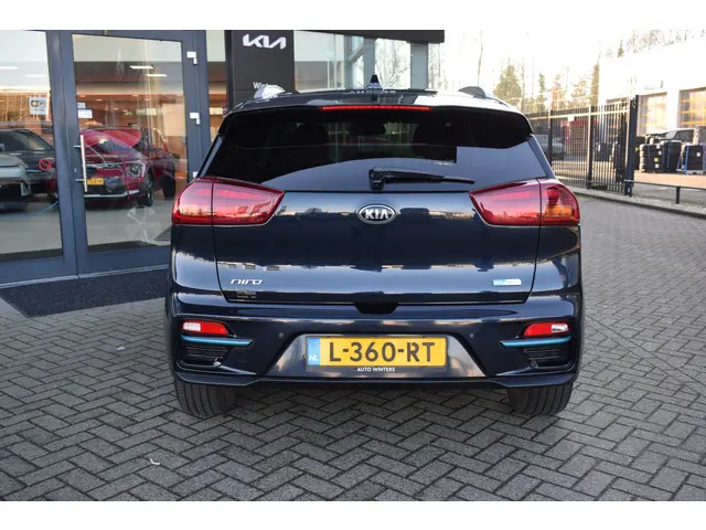 Kia e-Niro DynamicPlusLine 64kWh 3-Fase 2021 Elektrisch 26