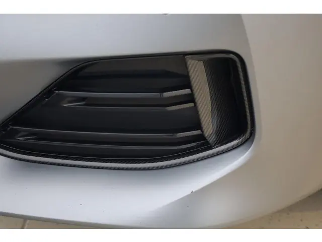 BMW 8 Serie Cabrio 840i 2023 Benzine 31