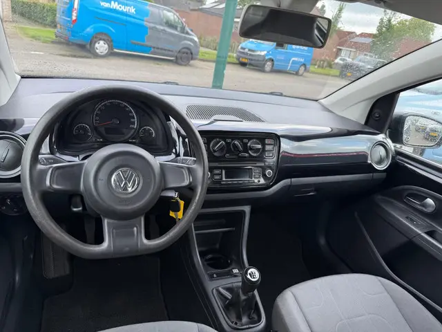 Volkswagen up! 1.0 move up! BlueMotion 2012 Benzine 14