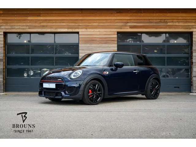 MINI Cooper Mini 2.0 John Works Chili 2021 Benzine