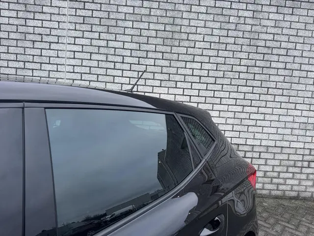 SEAT Ibiza 1.0 EcoTSI FR Business Connect 2025 Benzine 33