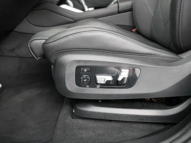 BMW XM PHEV 30 kWh 2024 Hybride Benzine 24