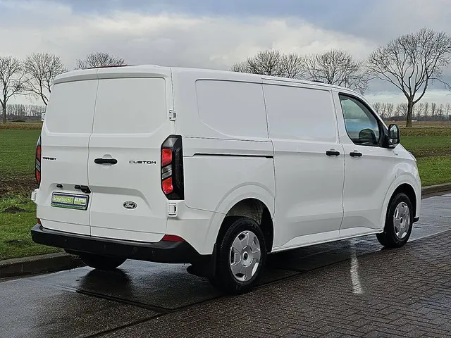 Ford Transit Custom 2.0 2024 Diesel 3