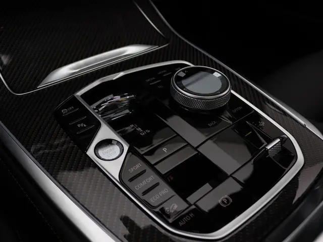 BMW X7 xDrive40i 2025 Benzine 16