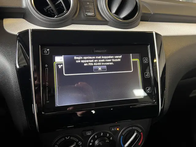 Suzuki Swift 1.2 Select Smart Hybrid 2023 Benzine 14