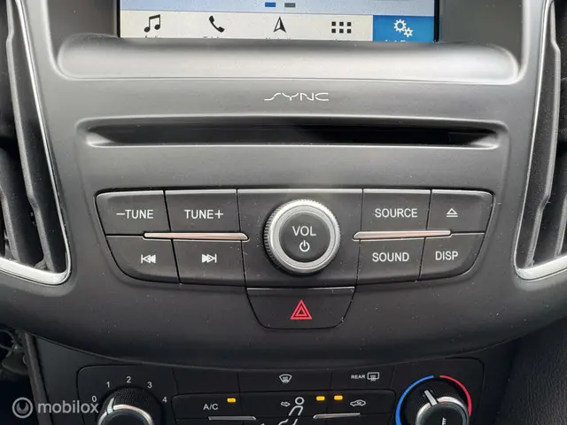 Ford Focus Wagon 1.0 Lease Edition 2017 Benzine 21