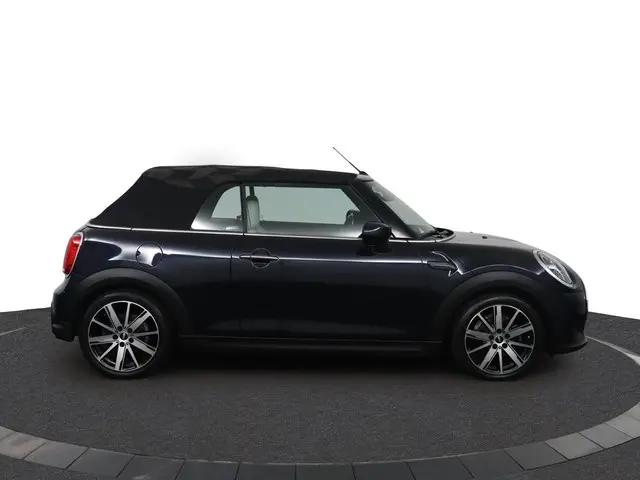 MINI Cooper Cabrio Mini 1.5 Classic 2022 Benzine 15