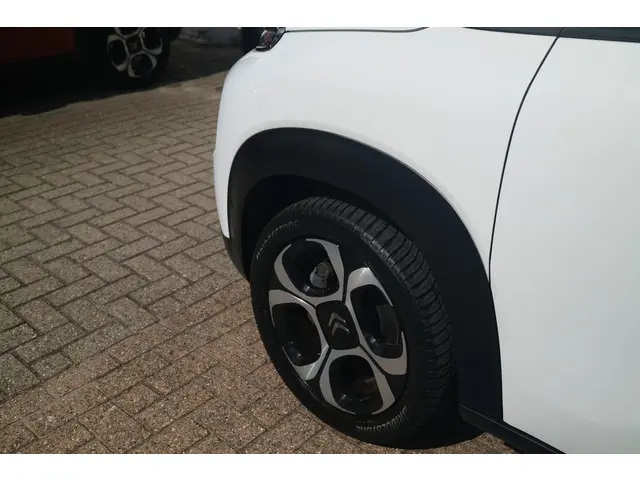 Citroën C3 Aircross PT 110 Shine 2020 Benzine 14