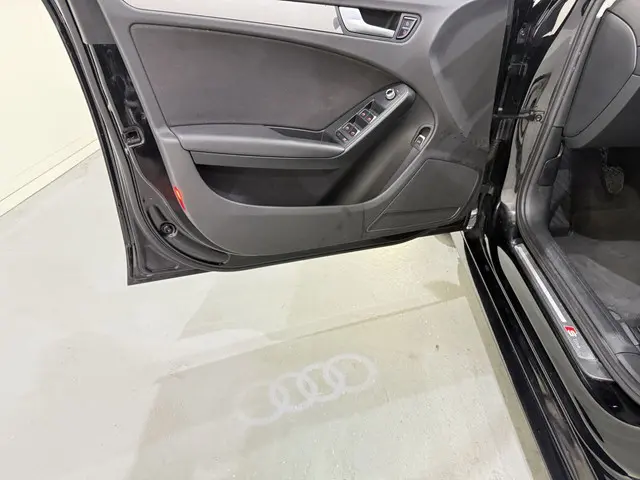 Audi A4 Sedan 1.8 TFSI Pro Line S 2014 Benzine 26