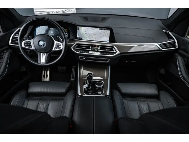 BMW X5 xDrive45e High Executive 2023 Hybride Benzine 44