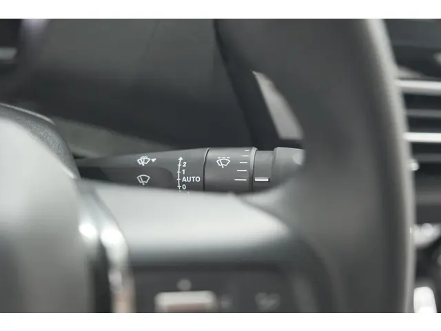 Citroën ë-C4 Feel Pack 50 kWh 2023 Elektrisch 39