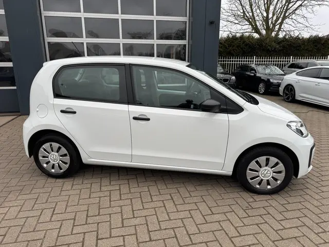 Volkswagen up! 1.0 BMT take up! 2017 Benzine 5