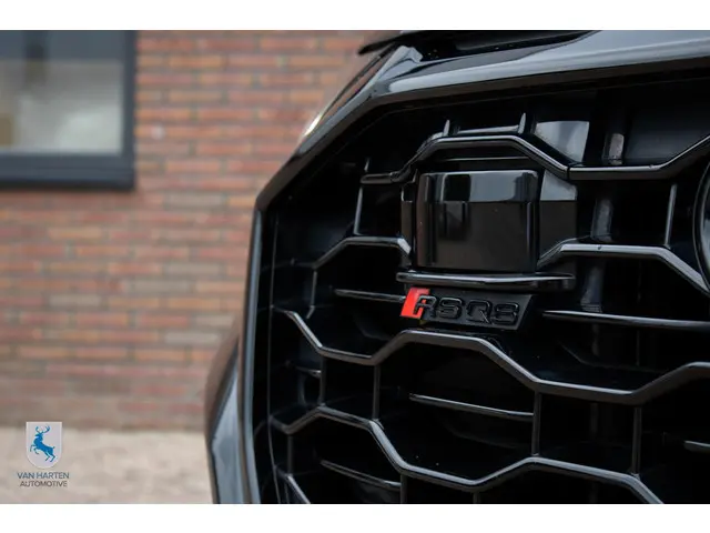 Audi Q8 4.0 TFSI RS Q8 quattro 2024 Benzine 56