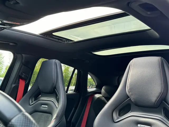 Mercedes-Benz GLA AMG 35 4MATIC 2021 Benzine 8