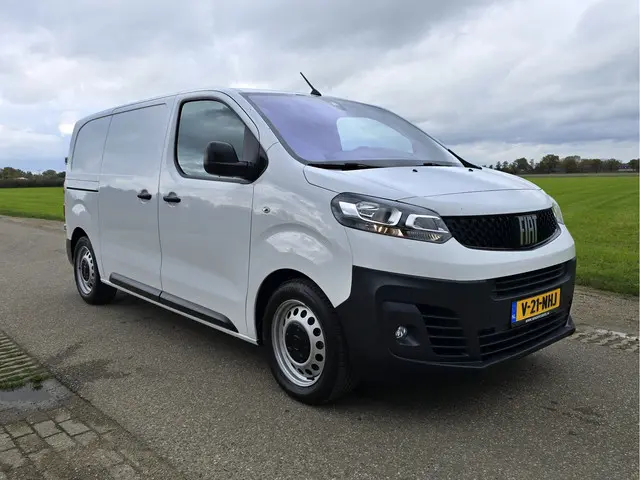 Fiat Scudo 2.0 MultiJet L2 H1 2022 Diesel 9