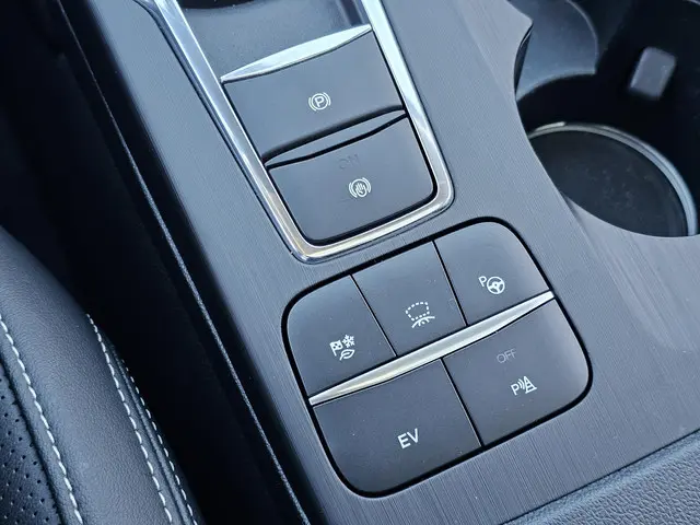 Ford Kuga Vignale 2021 Hybride Benzine 30