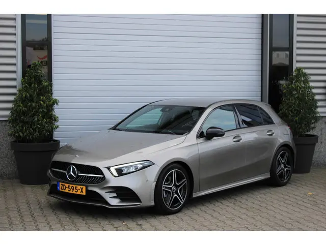 Mercedes-Benz A-Klasse 180 AMG 2019 Benzine 4