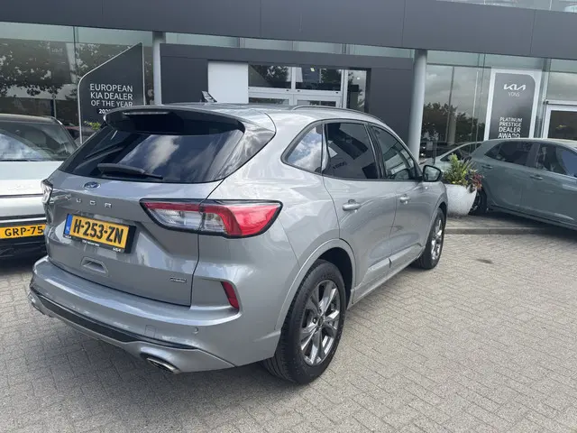 Ford Kuga 2.5 PHEV ST-Line 2020 Hybride Benzine 4