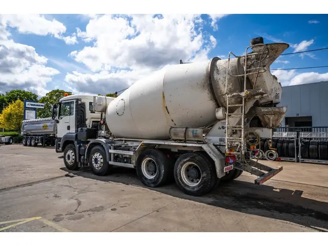 MAN TGS 32 360 BB+ LIEBHERR 9m3 2015 Diesel 5