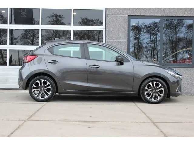 Mazda 2 1.5 Skyactiv-G Dynamic+ 5 Drs 2017 Benzine 4