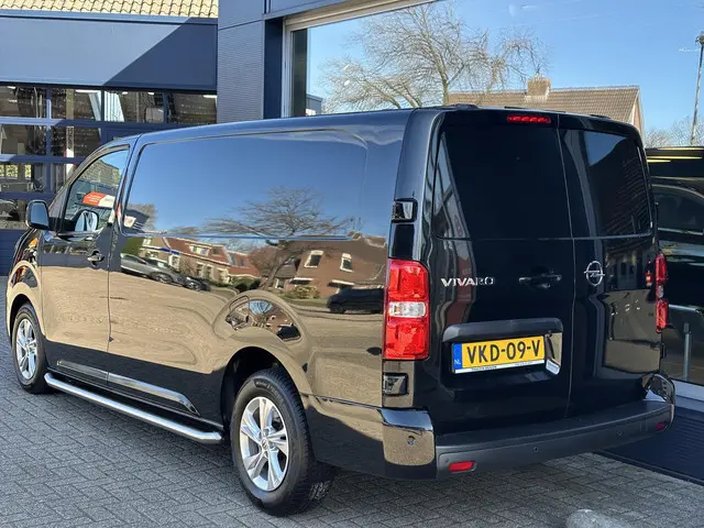 Opel Vivaro 2.0 CDTI 150 PK L3H1 Innovation 2021 Diesel 4