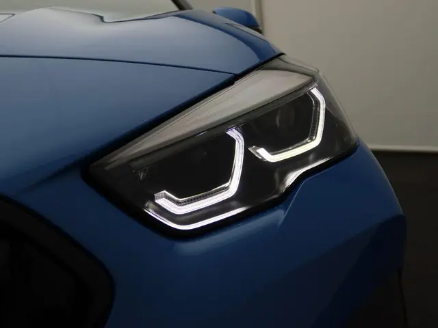 BMW 2 Serie Gran Coupé 218i 2022 Benzine 6