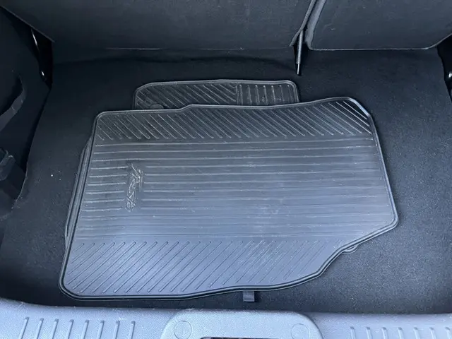 Ford Fiesta 1.0 Style 2014 Benzine 16