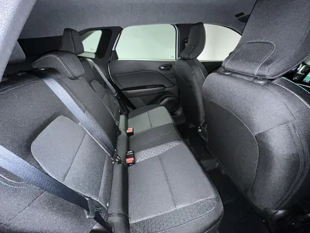 Mitsubishi Grandis 1.8 HEV Intense 2026 Hybride Benzine 15