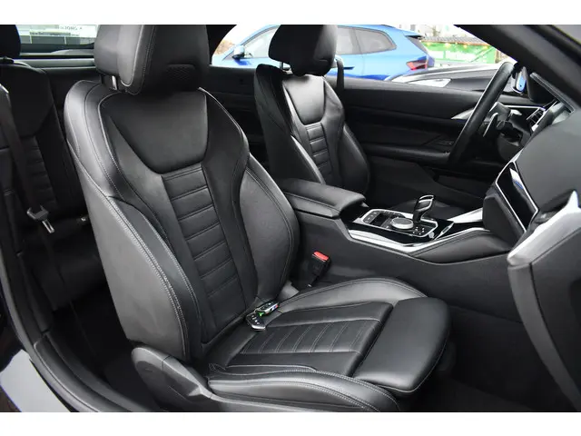 BMW 4 Serie Cabrio 420i M-Sport 2022 Benzine 25