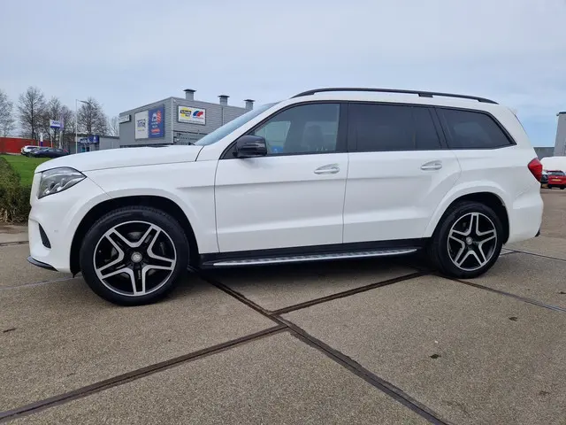 Mercedes-Benz GLS 2