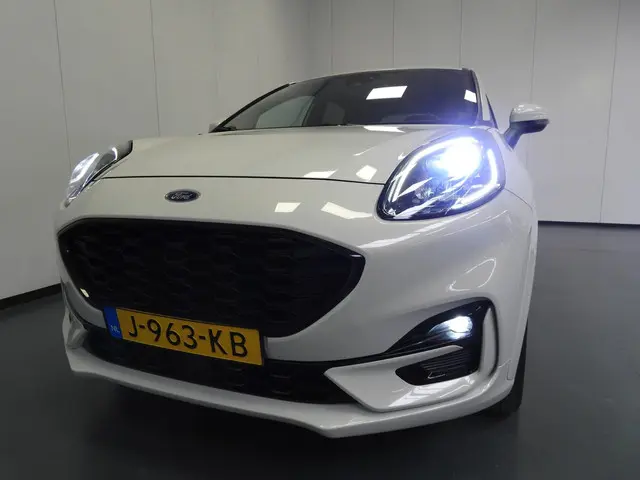 Ford Puma 1.0 EcoBoost Hybrid ST-Line X 2020 Benzine 33