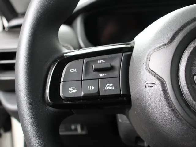 Jeep Avenger Longitude 54 kWh 2024 Elektrisch 18