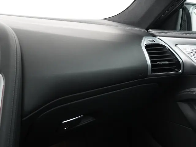 BMW M8 8-serie Gran Coupé Competition 2023 Benzine 21