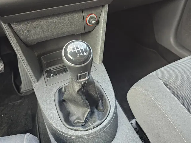 Volkswagen Touran 1.4 TSI Comfortline 2013 Benzine 13