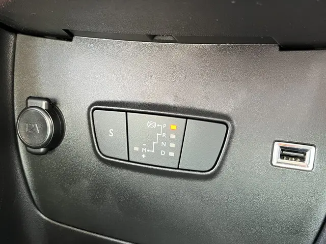 Citroën C3 Aircross PureTech 110 EAT6 Feel 2022 Benzine 16