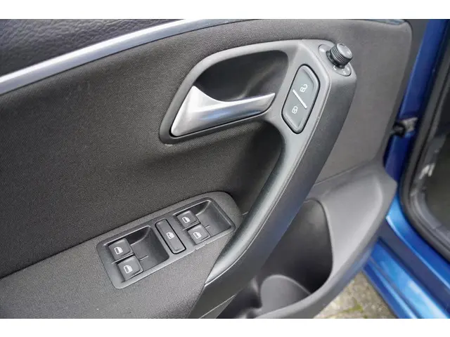 Volkswagen Polo 1.2 TSI Comfortline 2015 Benzine 17