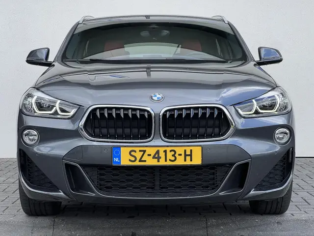 BMW X2 sDrive20i High Executive 2018 Benzine 3