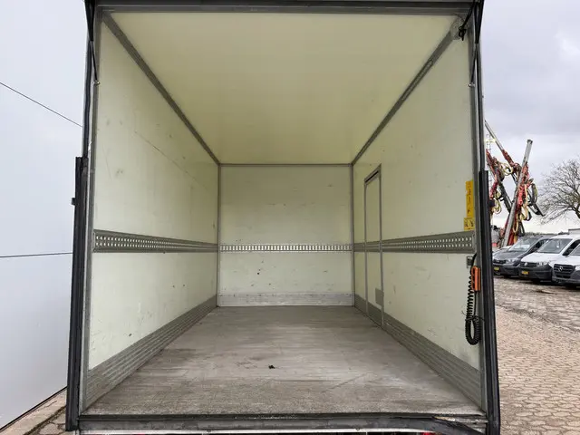 Iveco Daily 35S18 3.0 2021 Diesel 12