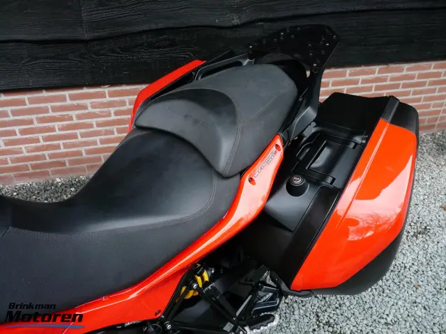 Ducati Multistrada 1200 S Touring 2013 Benzine 14