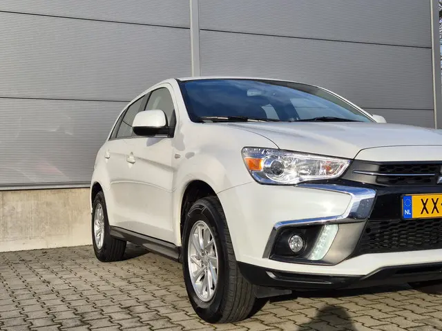 Mitsubishi ASX 1.6 Cleartec Connect 2018 Benzine 4