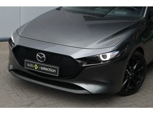 Mazda 3 2.0 e-SkyActiv-X M Hybrid 180 Luxury 2021 Benzine 3